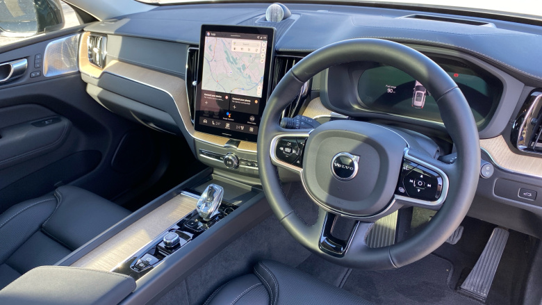 Volvo XC60 2.0 B5P Ultra Dark 5dr AWD Geartronic Petrol Estate